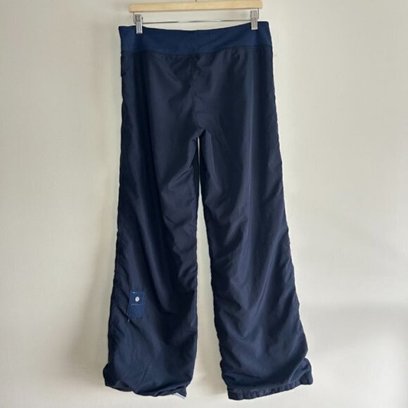 Vintage Lululemon Navy Nylon Wide Leg Track Pants sz 10 - Picture 7 of 8